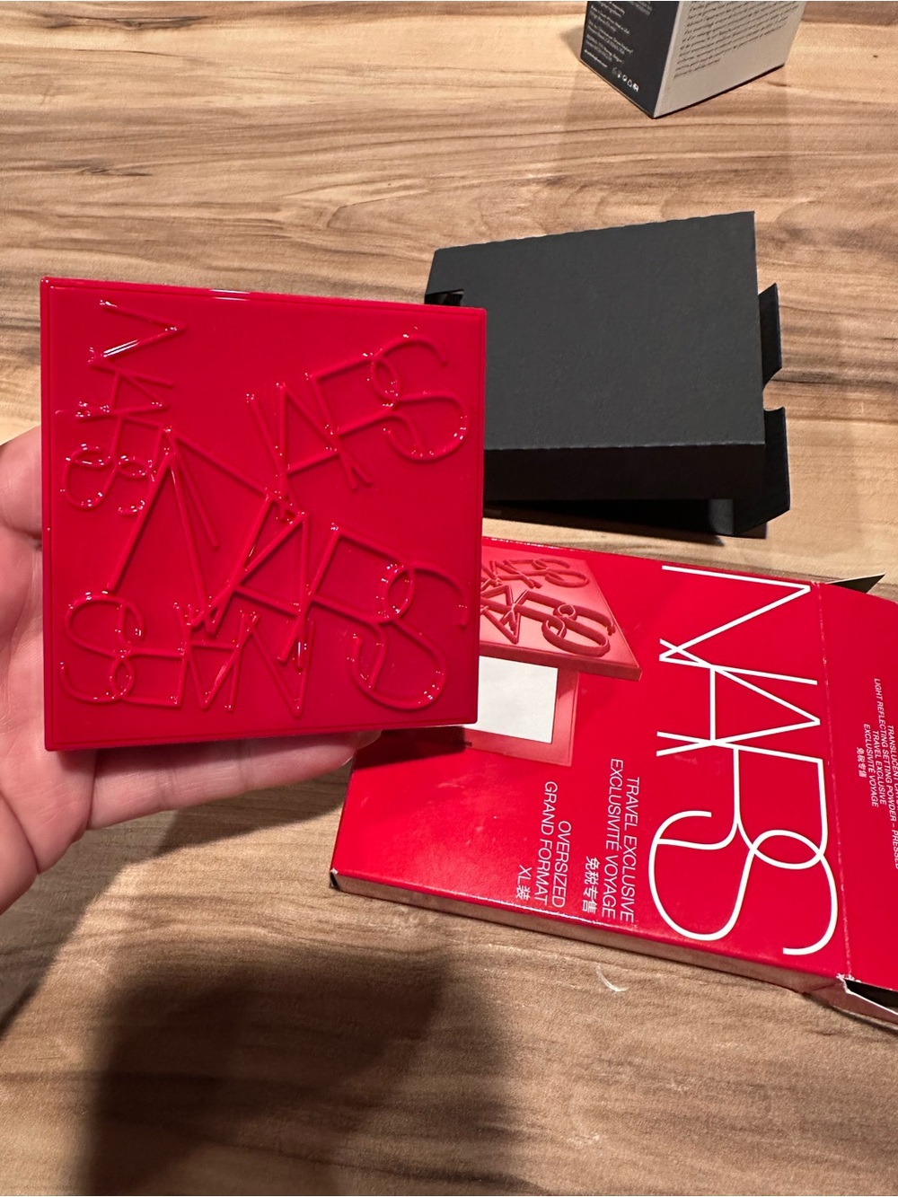 NARS Red Travel Exclusive Oversized Compact Packaging